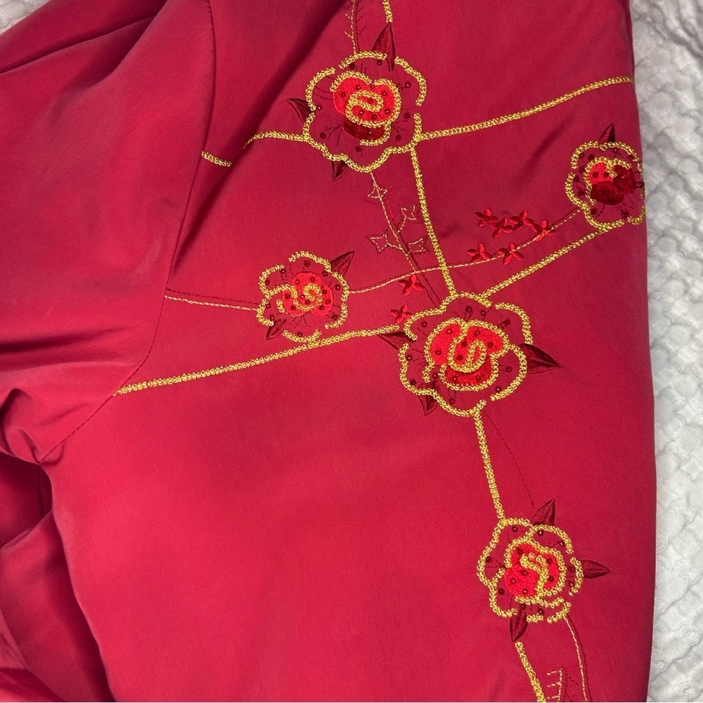Blair Boutique Red Floral Embroidered Zip Blouse Jacket | Sizeā XL - Picture 6 of 10